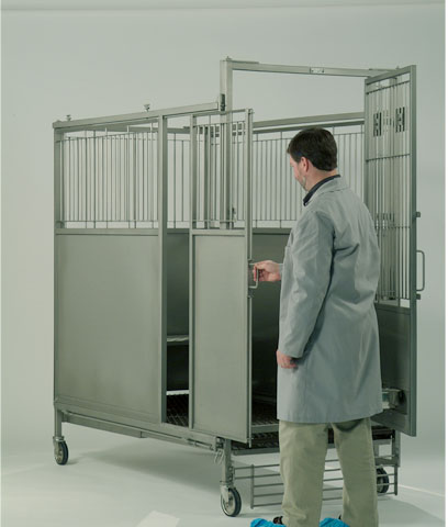 mobile kennel - front and side doors open